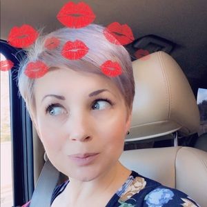 Meet your Posher, Kelli